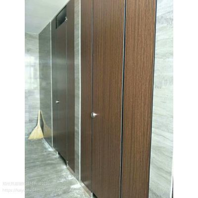 知名的衛(wèi)生間隔斷板供應商|鄭州衛(wèi)生間隔斷施工效果